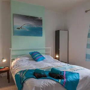 Relaxing 2-bed House - Sofabed Option Holiday home Guisborough