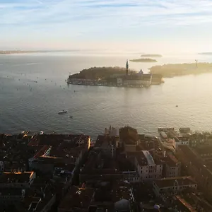 Apartment Santa Giustina Palace R&r, Venice